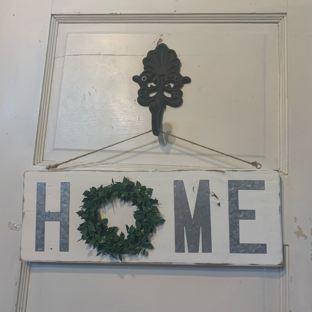 Wood HOME Sign - Picture 4 of 5